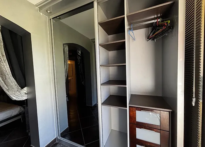 E Di Pietralba 公寓